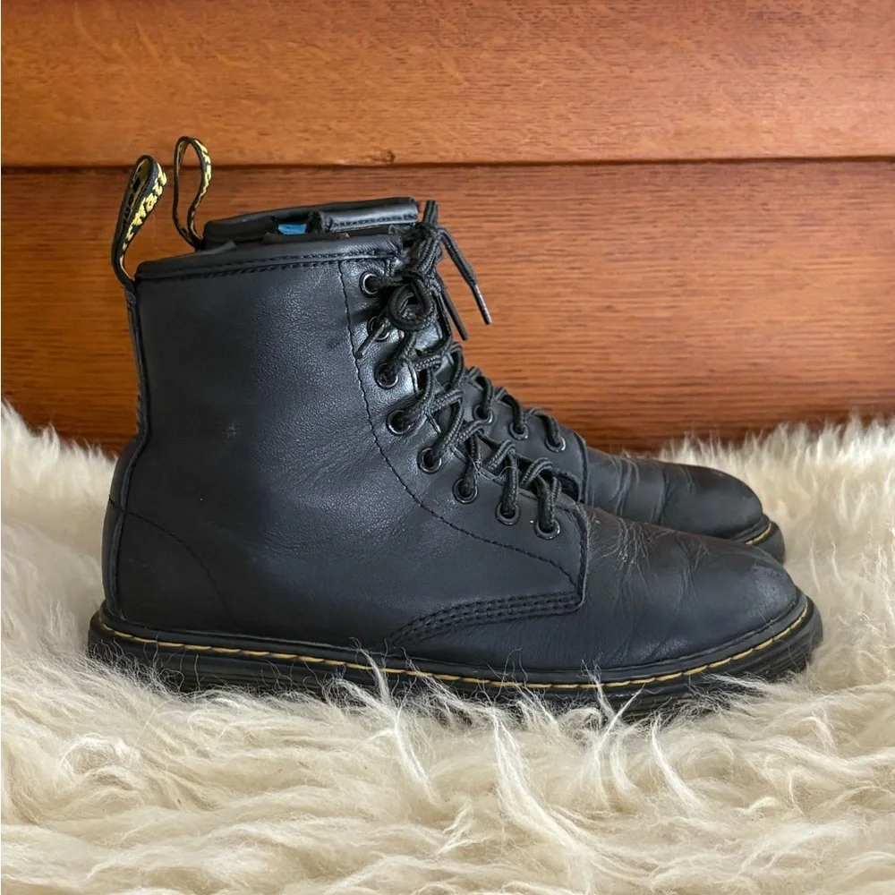 Dr. Martens Kids Black 1460 Junior Leather Lace-Up Ankle Boots